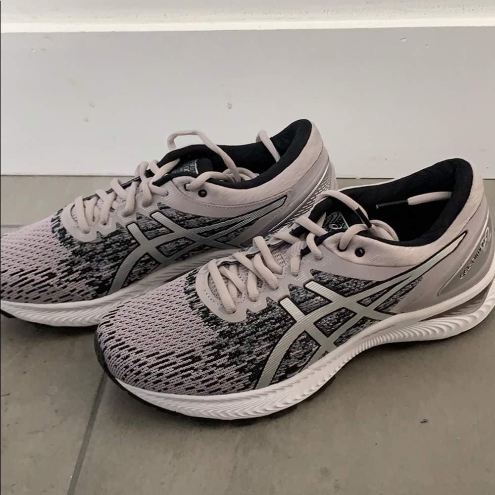 Asics Gel Nimbus 22 haze/ pure silver